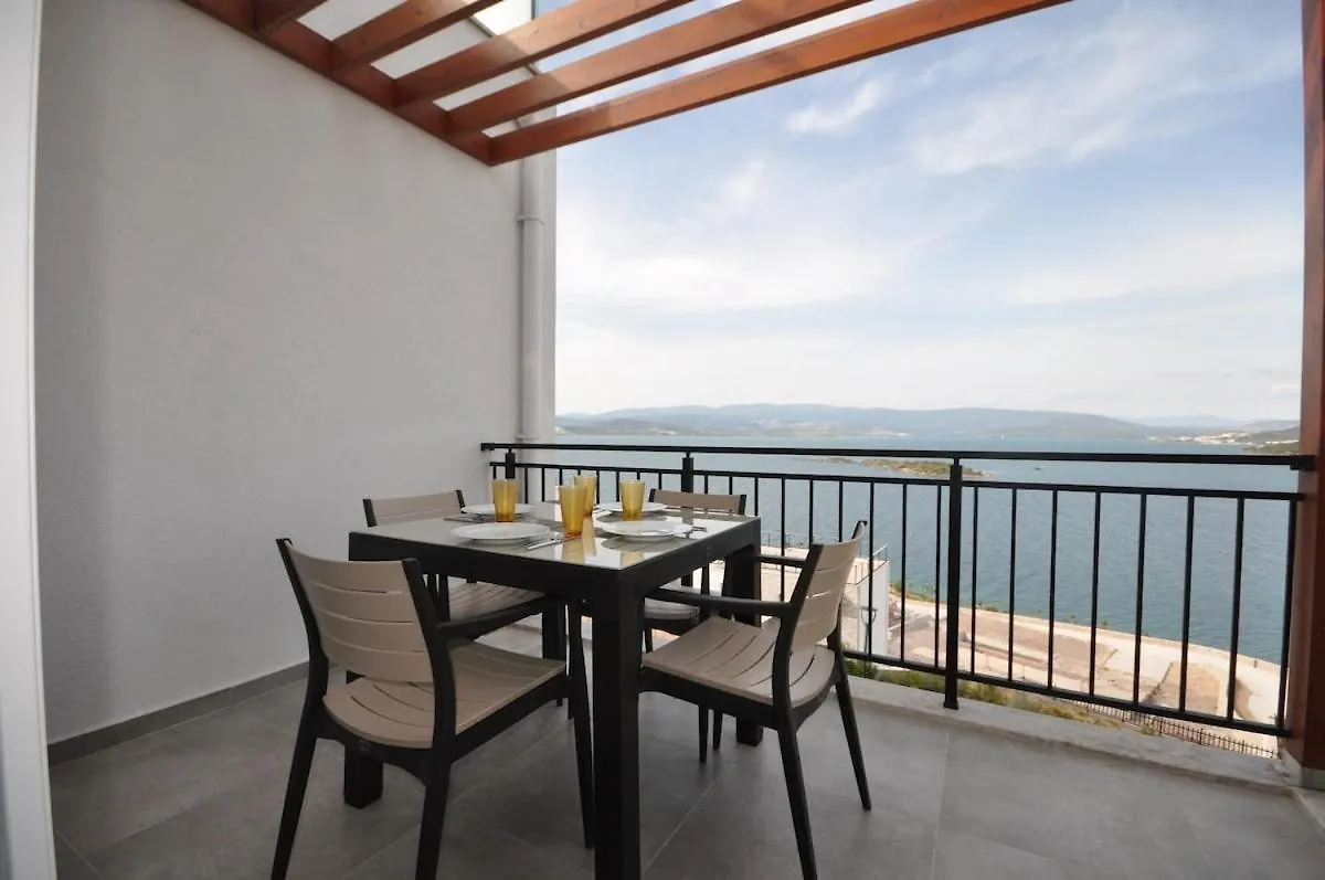 2 Bedroom Castamar Residence Bogazici 0*,